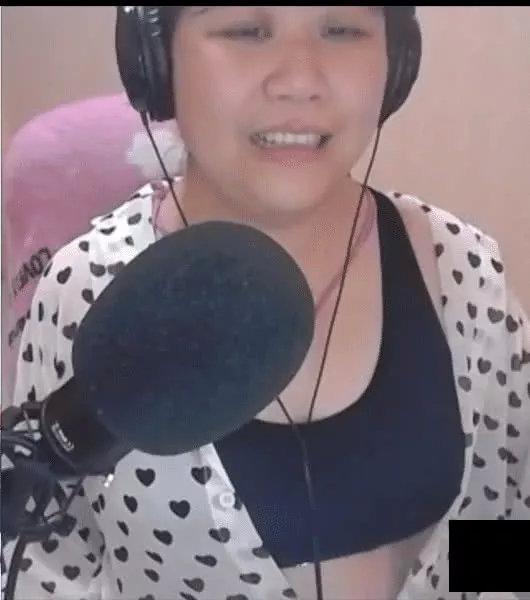 “女主播乔碧萝”最后的挣扎！网友：求放过，眼已瞎