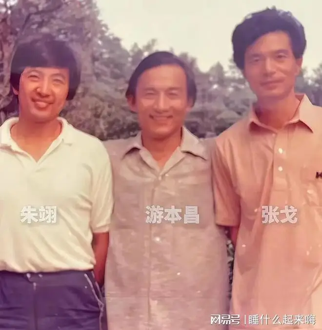 游本昌退休原因与妻子杨慧华_92岁游本昌回应入住养老院_92岁游本昌济公剧组重聚
