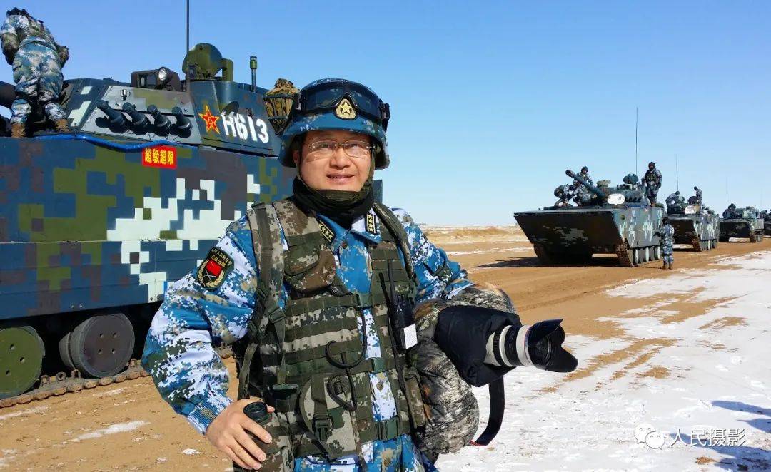中国新闻摄影金镜头奖_人民摄影金镜头新闻摄影作品评选30周年_查春明金镜头获奖作品回顾