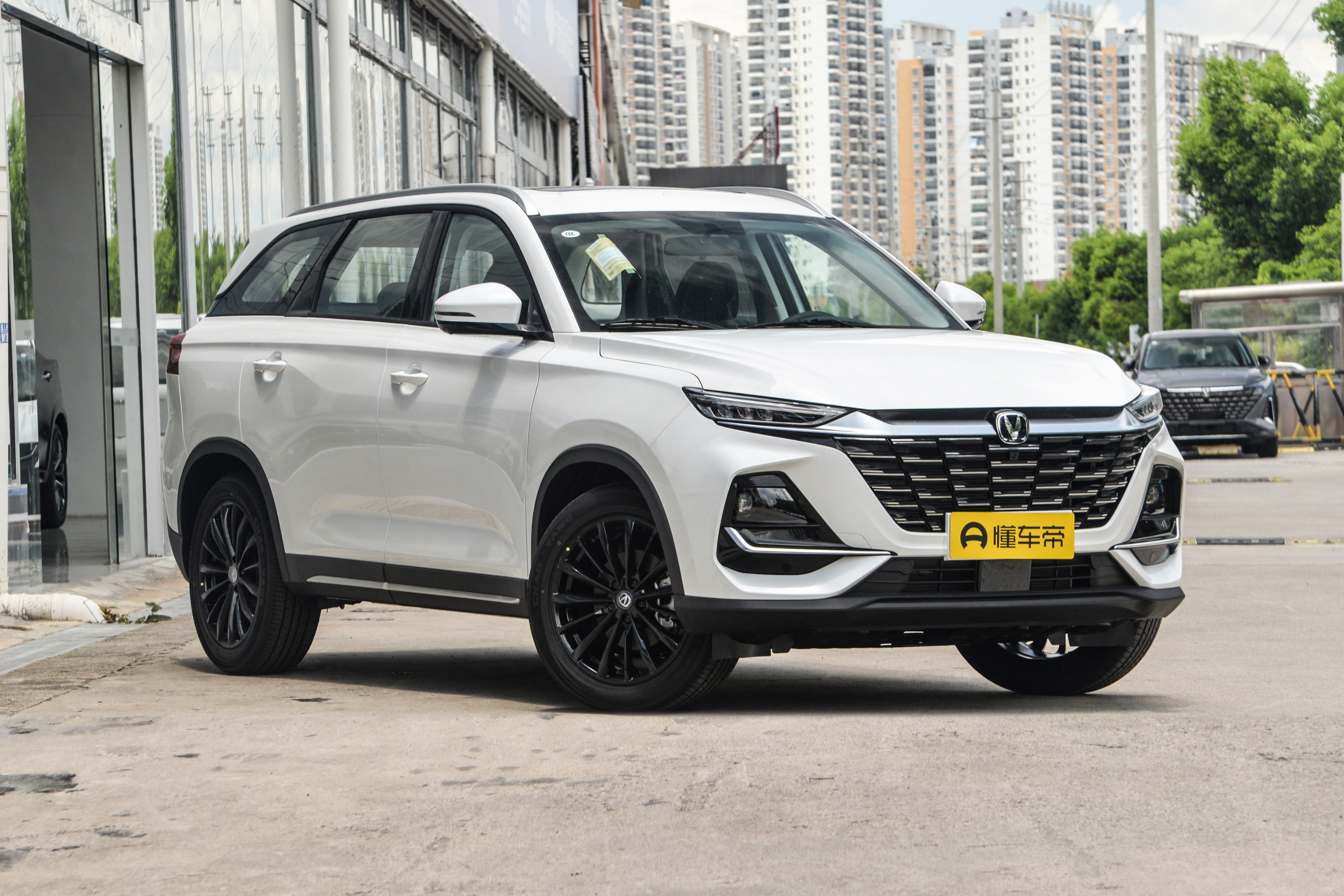 北京车展模特_北京越野BJ30旅行家 2025成都车展 预告图