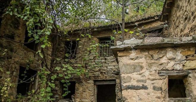 封鬼之邪恶的源头_封门村 枕边鬼脸 中国第一鬼村