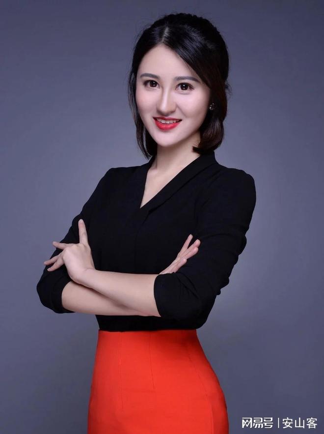 cctv晚间新闻档目女主持人姓名_广东广播电视台主持人_广东卫视主持人