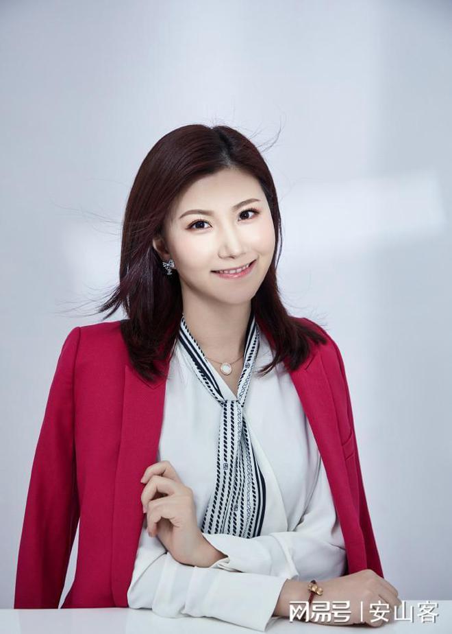 广东卫视主持人_广东广播电视台主持人_cctv晚间新闻档目女主持人姓名