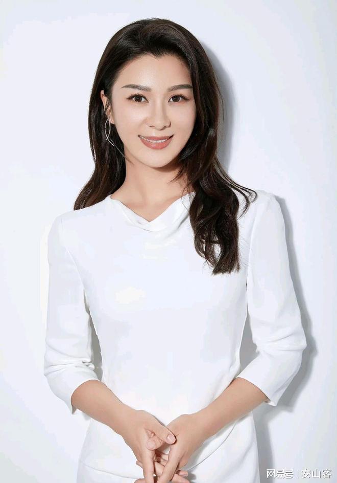 广东卫视主持人_cctv晚间新闻档目女主持人姓名_广东广播电视台主持人