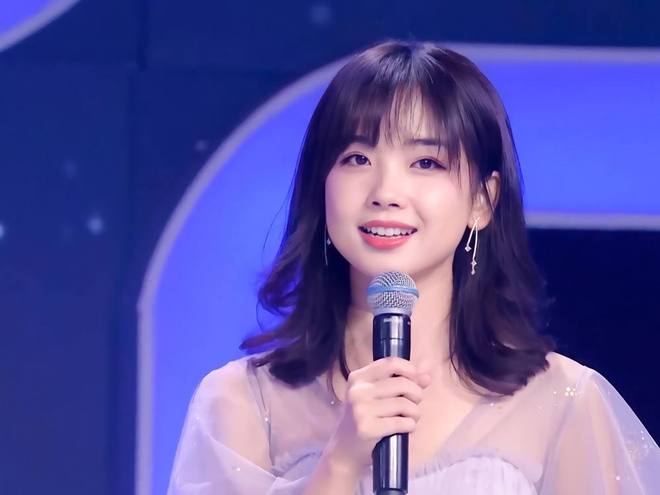 央视东北女主持人名单_cctv晚间新闻档目女主持人姓名_东北美女央视主持人