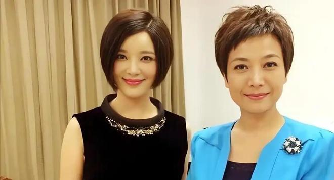 央视贺红梅 主持生涯 转岗幕后_cctv晚间新闻档目女主持人姓名