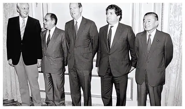 美国对日本的经济控制_美国与日本的政治关系_日本被迫开国历史