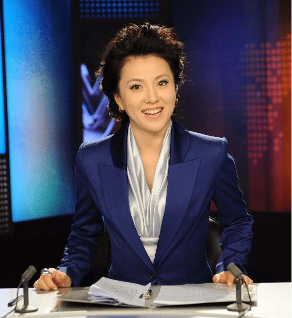 王端端梦桐李红_cctv晚间新闻档目女主持人姓名_央视四套新闻一姐候选人