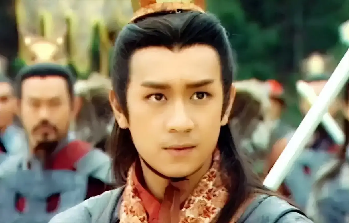 陈浩民近况_陈浩民脸部变化_56岁陈浩民现身福建街头显沧桑