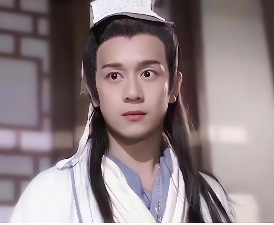 陈浩民不老男神_陈浩民医美前后对比_56岁陈浩民现身福建街头显沧桑