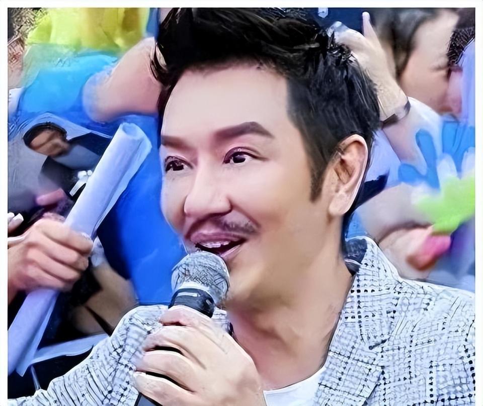 陈浩民不老男神_56岁陈浩民现身福建街头显沧桑_陈浩民医美前后对比