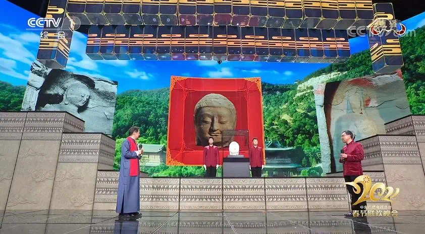 2021年春节联欢晚会 跨媒体传播纪录 全球受众规模 新媒体直点播用户规模_春晚现场观众人数