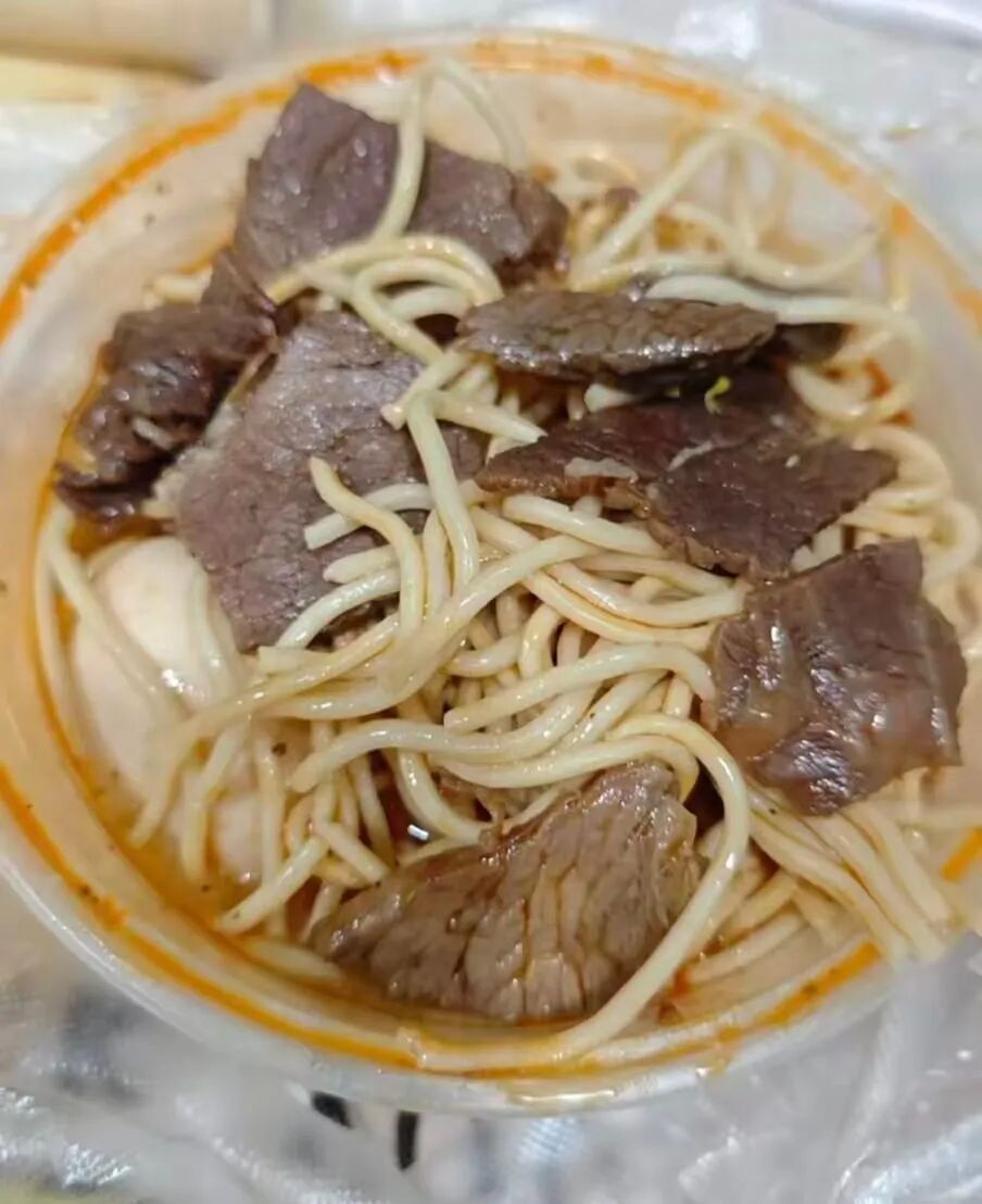 武汉一面馆爆火,有人跨省来吃面!“就是做了点微不足道的小事”