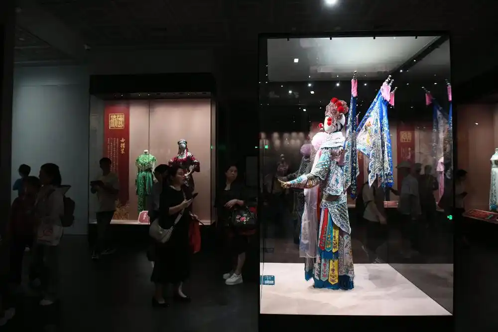 粤港澳大湾区的岭南文化传承_全运热潮席卷粤港澳三地_粤港澳大湾区的文化交融发展