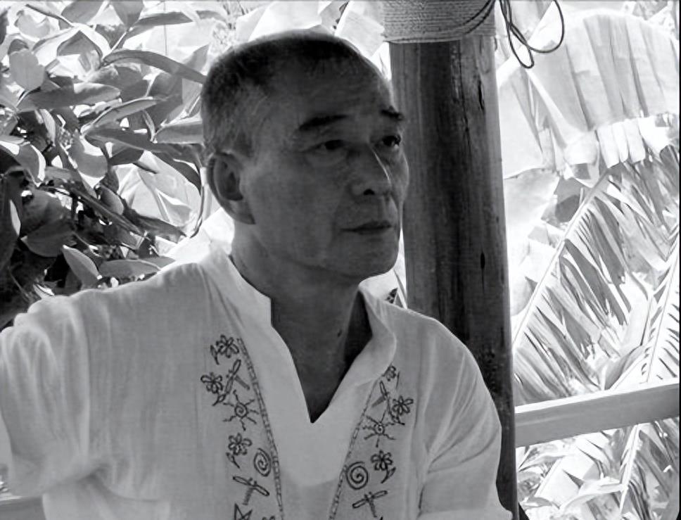 陈楚河 演艺生涯 星探发现_陈楚河黄金单身汉吻戏_陈楚河 父亲 黑帮教父