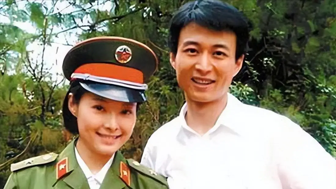 徐威 袁立 分手原因_张怡宁 袁立 恋情曝光_张怡宁老公徐威前妻