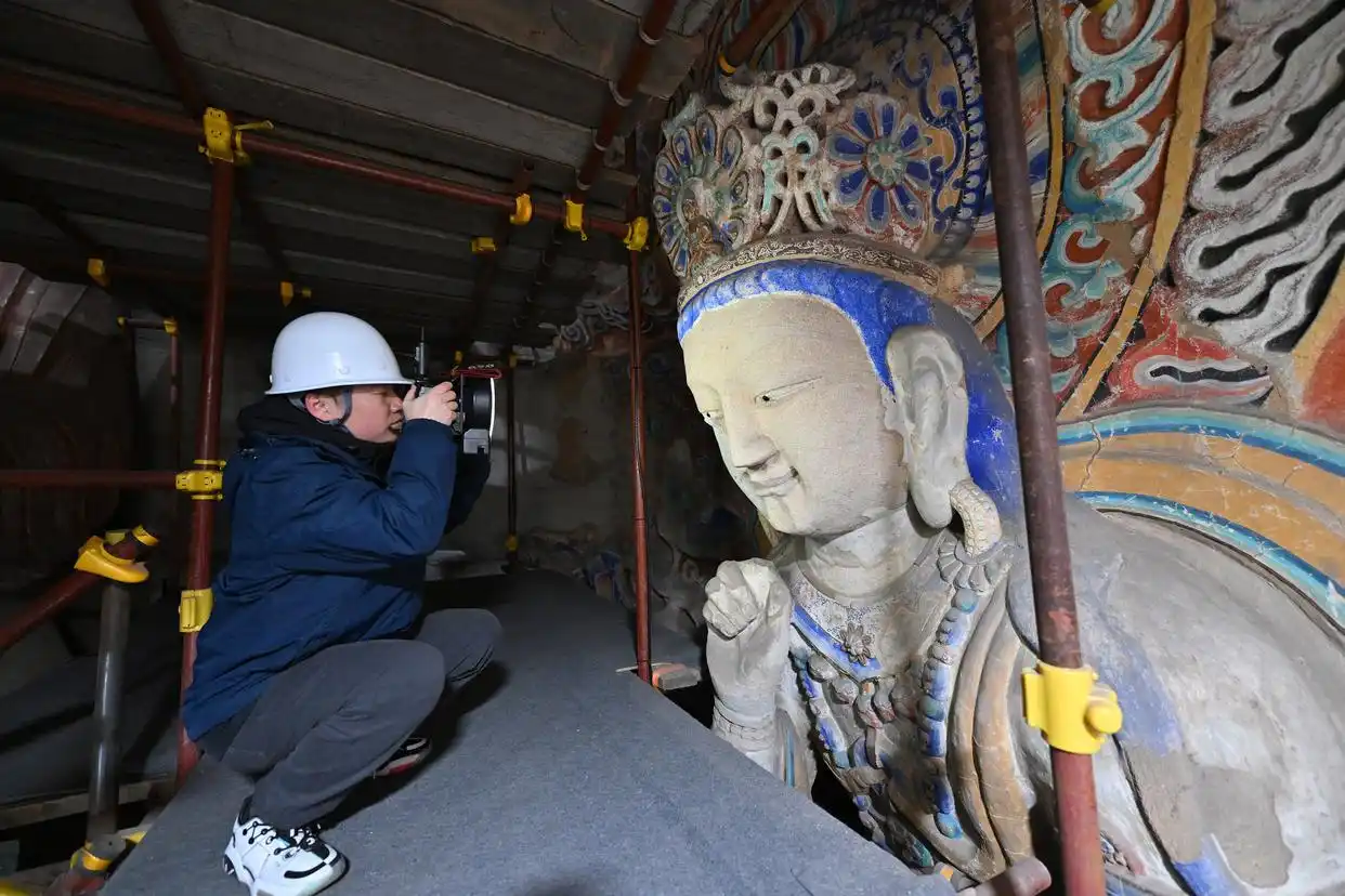 云冈石窟文物保护 数字化保护中心 90后文物医生_云冈大佛都被山西消防喊来上班