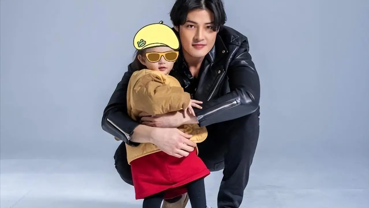 寇世勋双妻家庭对孩子心理影响_寇家瑞父亲背叛母亲婚姻故事_寇家瑞父亲