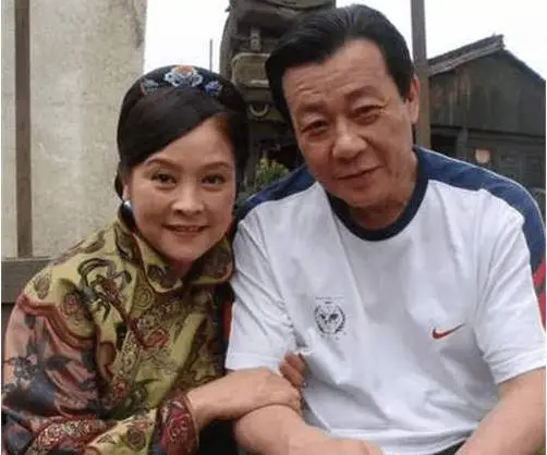 寇世勋双妻家庭对孩子心理影响_寇家瑞父亲_寇家瑞父亲背叛母亲婚姻故事