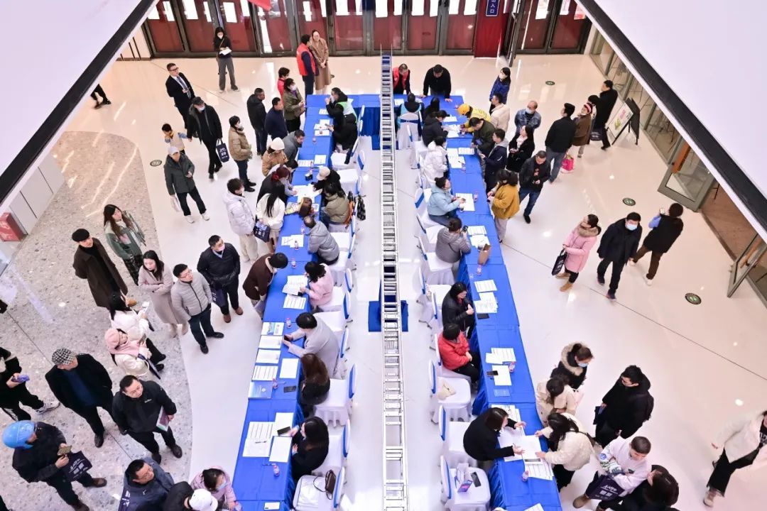 一场招聘会，173位求职者被企业意向录用，包括27位零工！