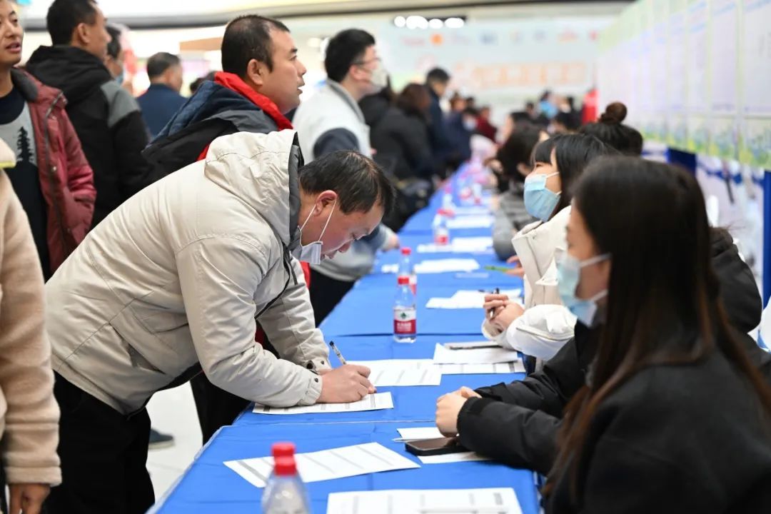 马桥镇招聘会 人工智能产业 制造业生物医药业_网络招聘会吸引13万人 淘工作