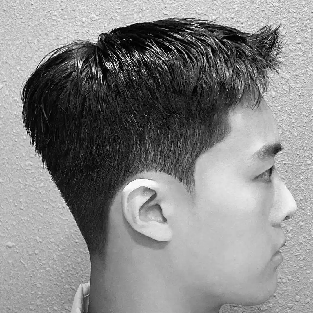 男士发型推荐_男生发型名称图片_最有型男士发型15款