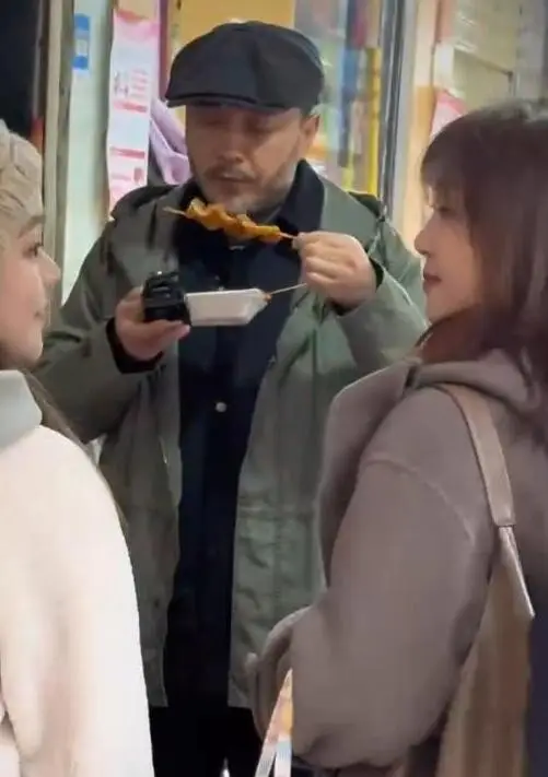 杨乐乐悄悄迎来的第二个孩子_杨乐乐二胎怀孕动态_杨乐乐回应独自手术汪涵未陪同