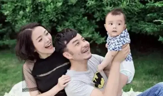 杨乐乐汪涵中式庭院_杨乐乐回应独自手术汪涵未陪同_杨乐乐复出之路