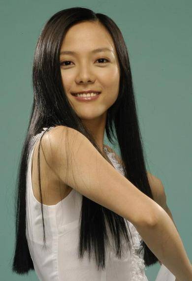 杨乐乐主持生涯回顾_杨乐乐发光的姐姐节目 预告_杨乐乐回应独自手术汪涵未陪同