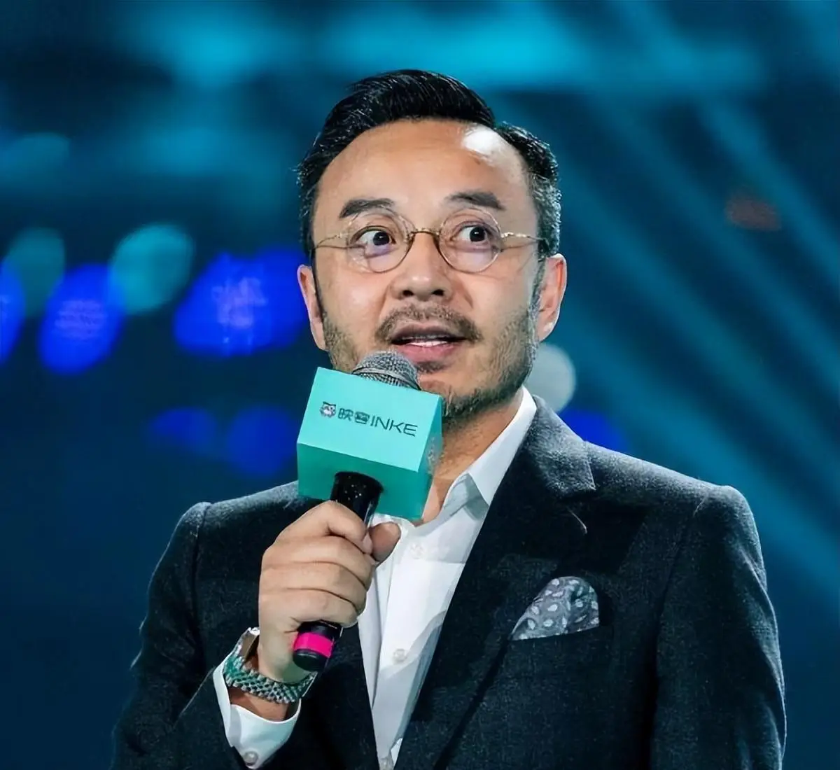 杨乐乐汪涵婚姻经历_杨乐乐回应独自手术汪涵未陪同_杨乐乐主持生涯发展历程