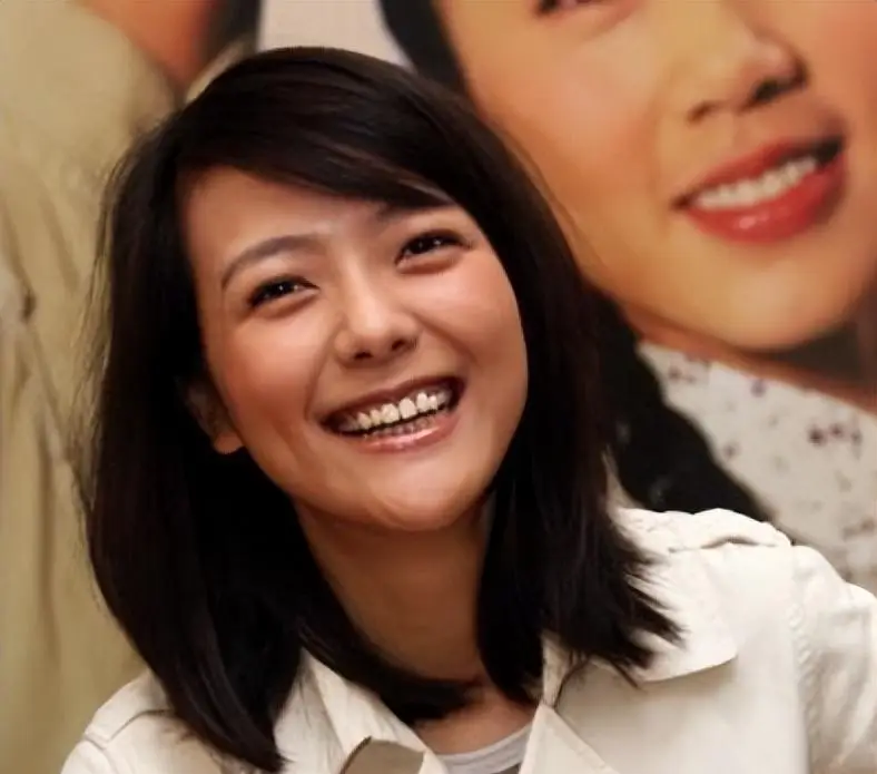 杨乐乐 汪涵 全职太太后悔_杨乐乐回应独自手术汪涵未陪同