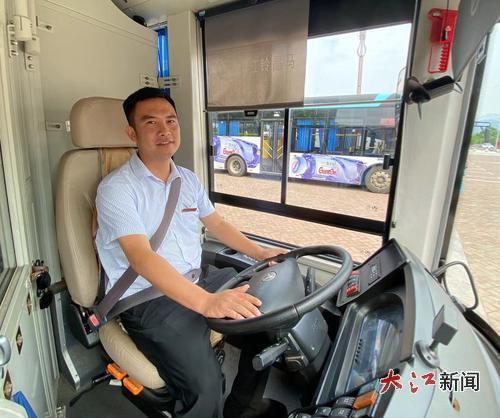 146路公交驾驶员陈松