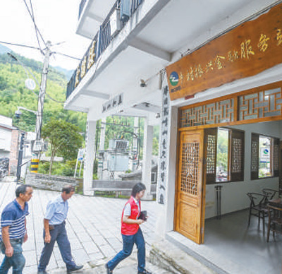 2023年国内十大新闻_十四届全国人大一次会议选举产生新一届国家领导人_最近国家大事新闻100字