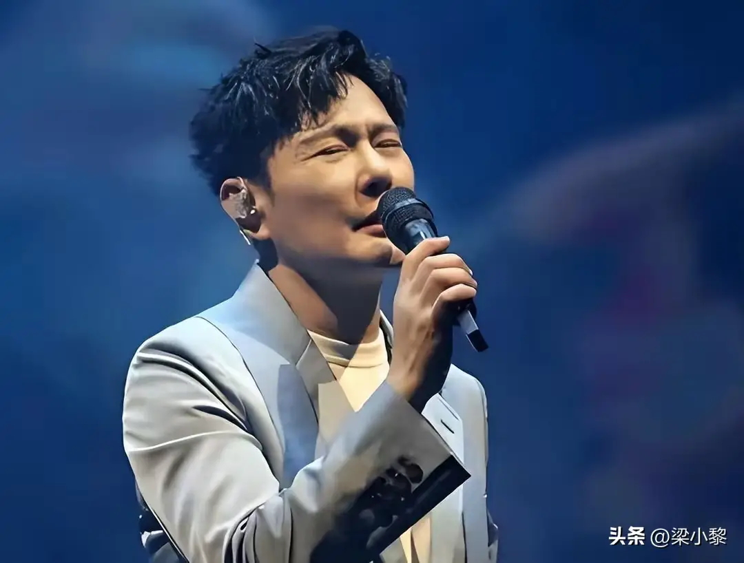 张信哲朱小妹照片_张信哲朱小妹爱情故事_张信哲朱小妹恋爱经历