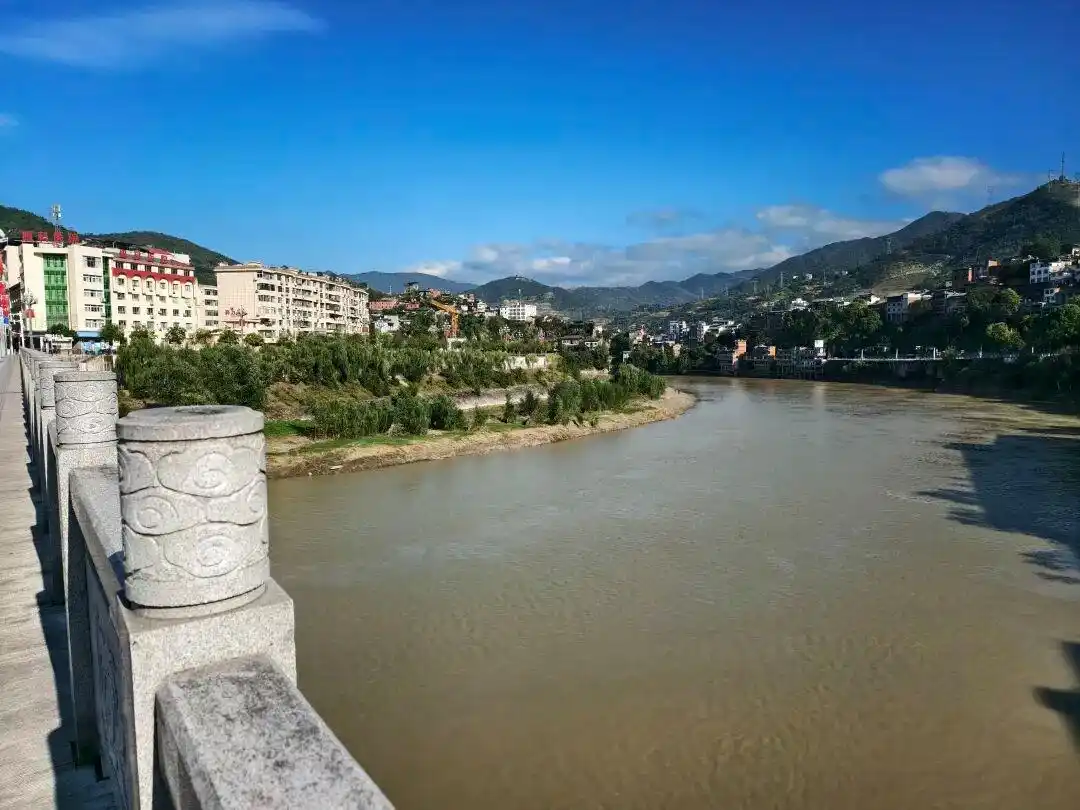 婚礼当天跳河男子遗体已找到！