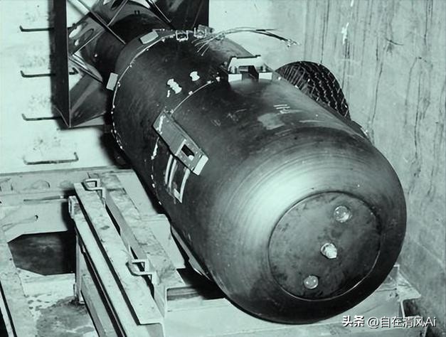 美国投放原子弹的原因_美国向日本投核弹_日本广岛原子弹爆炸