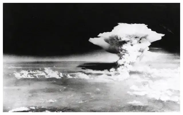 美国选择在日本投下原子弹，真正的目的是它？