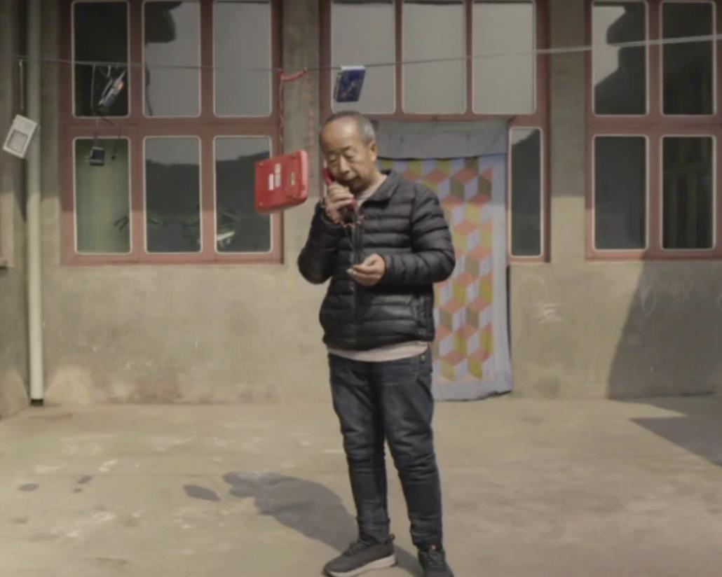 马航MH370乘客家属_马航MH370失联事件_马航失事的英语新闻