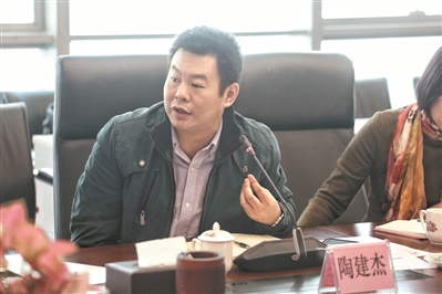 新时代马克思主义新闻观实践圆桌讨论会_马克思主义新闻思想概论_中山大学传播与设计学院