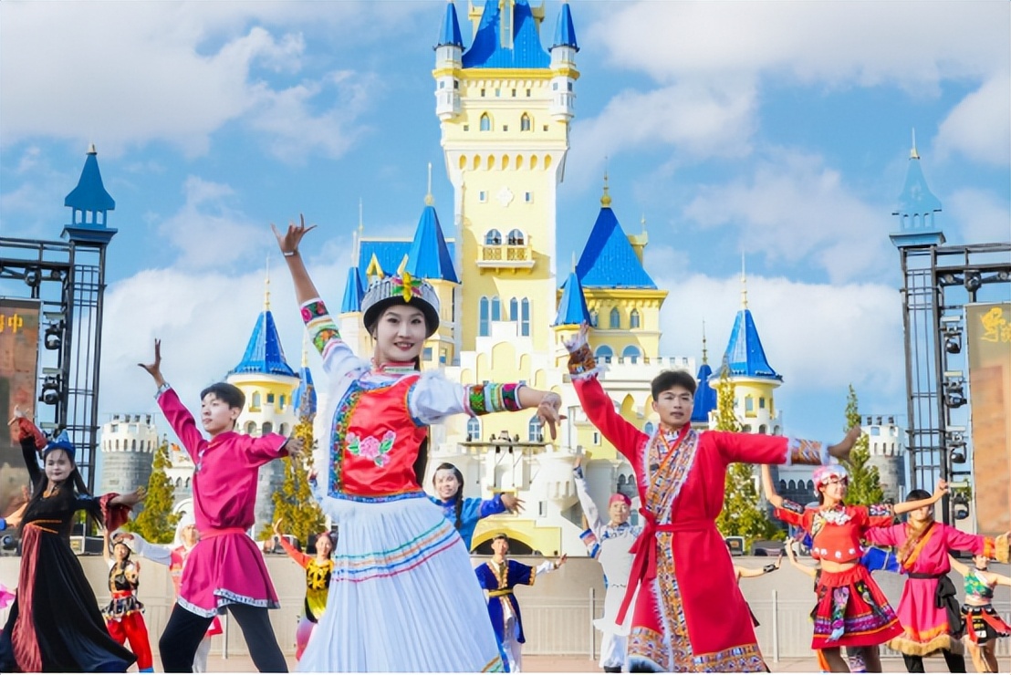 近期国庆青岛发生过重大新闻_青岛方特国庆活动_青岛方特国庆狂欢节