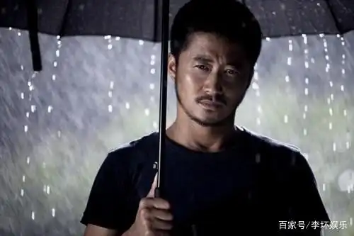 吴京战狼肌肉图片大全_吴京拍戏受伤_吴京硬派动作电影