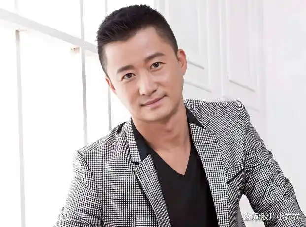 拍战狼，浑身是伤，差点瘫痪，凭一己之力把中国军旅片拉到新高度！