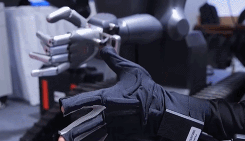 Q5人形机器人_柔性线缆插接_小q机器人问答知识库