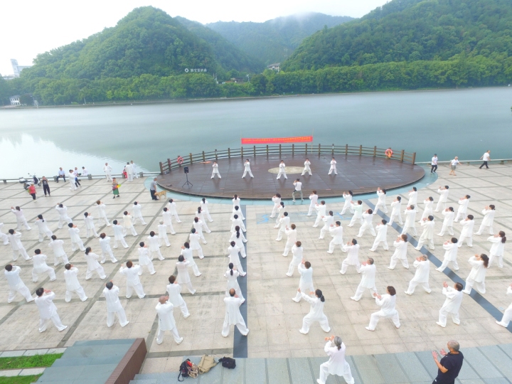 浙江体育发展历程_杭州亚运会体育强省建设_全民全运 为健康中国夯实体育之基