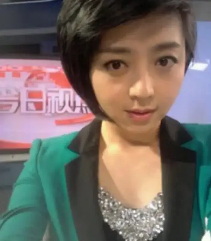 佟瑶 坠河溺亡 主持人_四川播音员佟瑶裸尸图