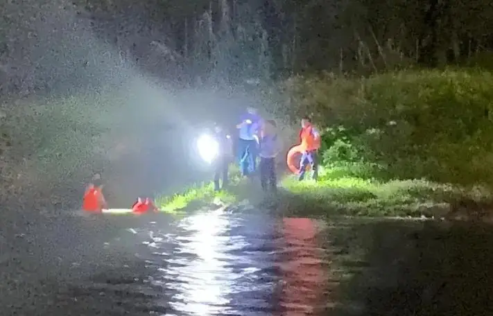 佟瑶 失踪事件_四川播音员佟瑶裸尸图_佟瑶 主持人生平