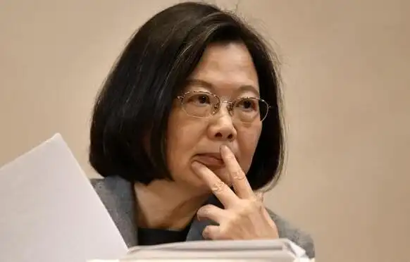 民进党台独主张_洪秀柱：祖国完全统一才是台湾的前途_两岸关系紧张