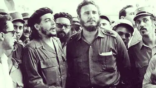 战地记者弗尔切克逝世_美国情报机构调查_美国战地记者