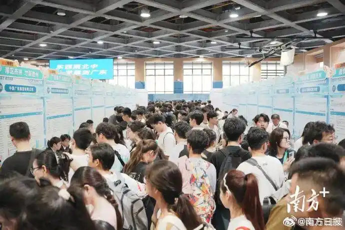 多地考编打破35岁门槛_放宽考编年龄限制_四川考编年龄放宽政策