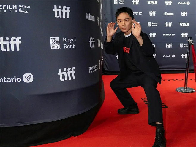 老带新电影模式分析_港式动作片票房逆袭_最近新上映的动作电影